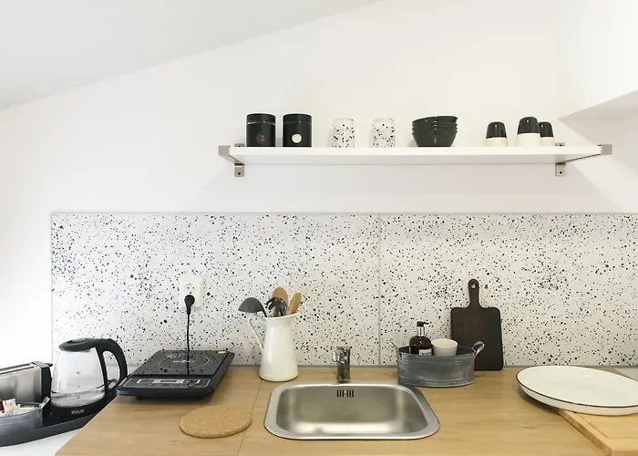 Balabanov White Varna